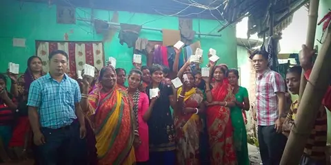 After receiving the cosmetic items and Juice bottles they enjoyed the moment